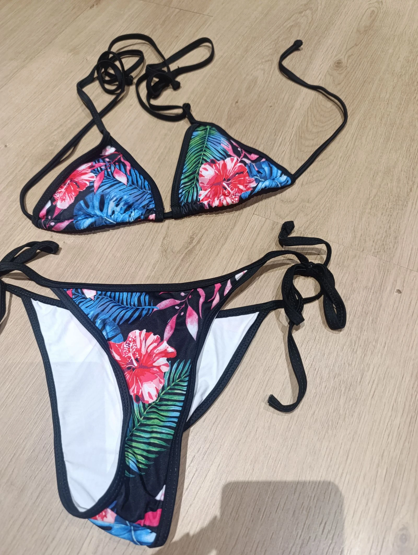 Bikini sin estrenar  – photo 3